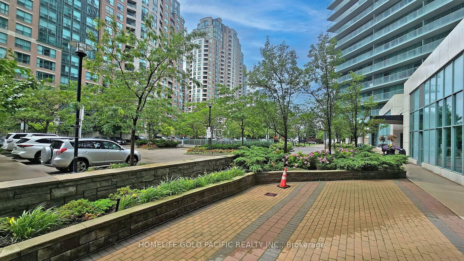 5500 Yonge St, unit 1907 for sale