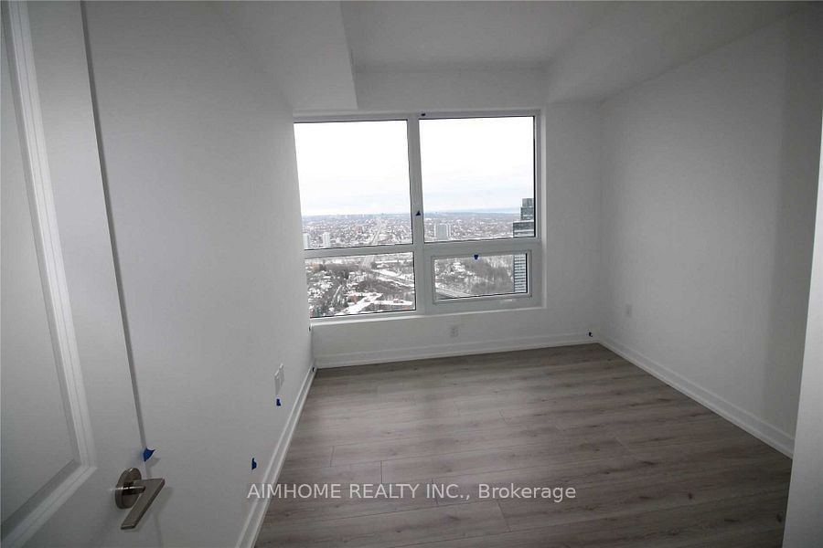 395 Bloor St E, unit 4407 for sale