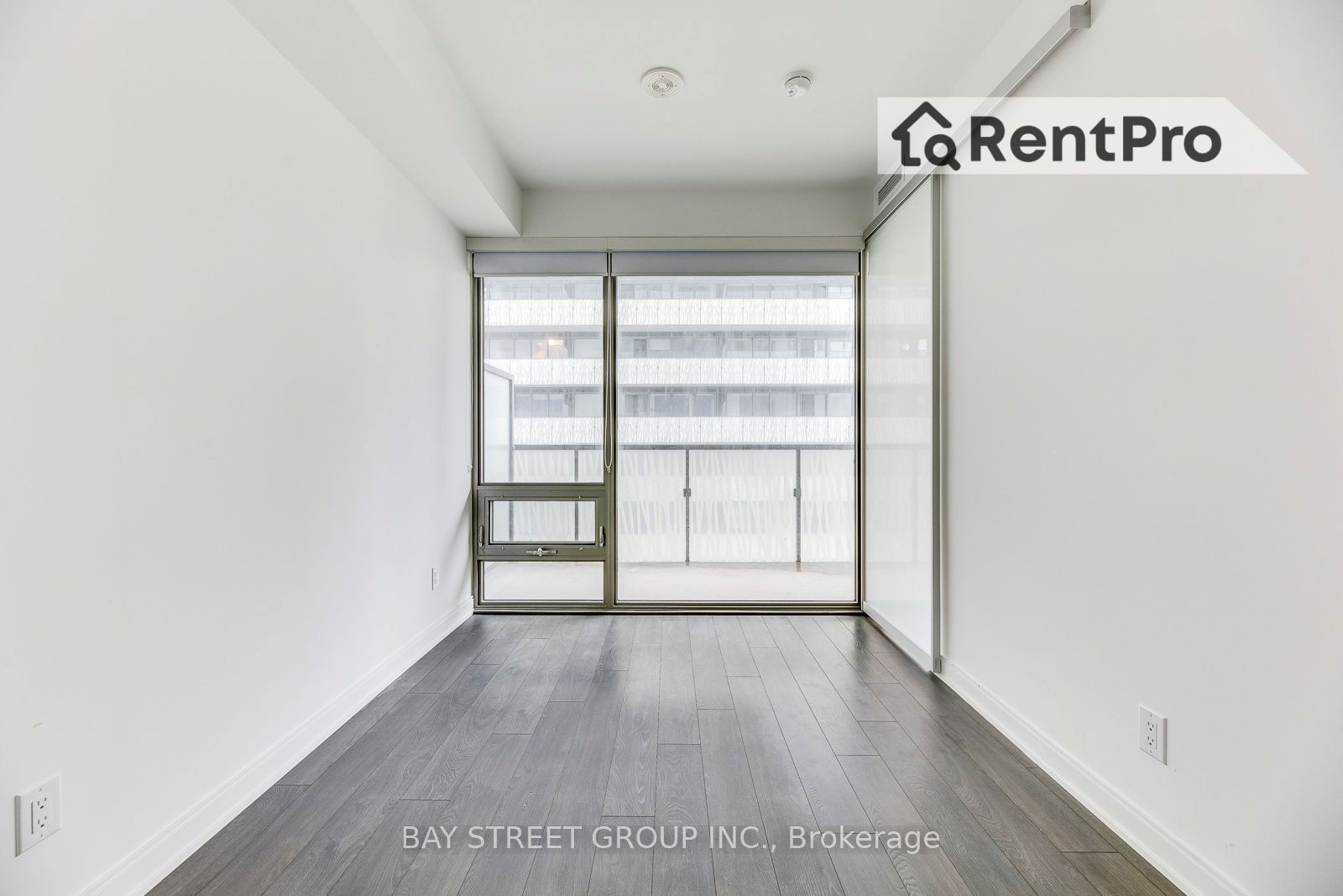 50 Charles St E, unit 1608 for rent