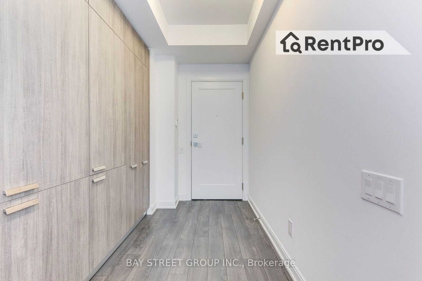 50 Charles St E, unit 1608 for rent