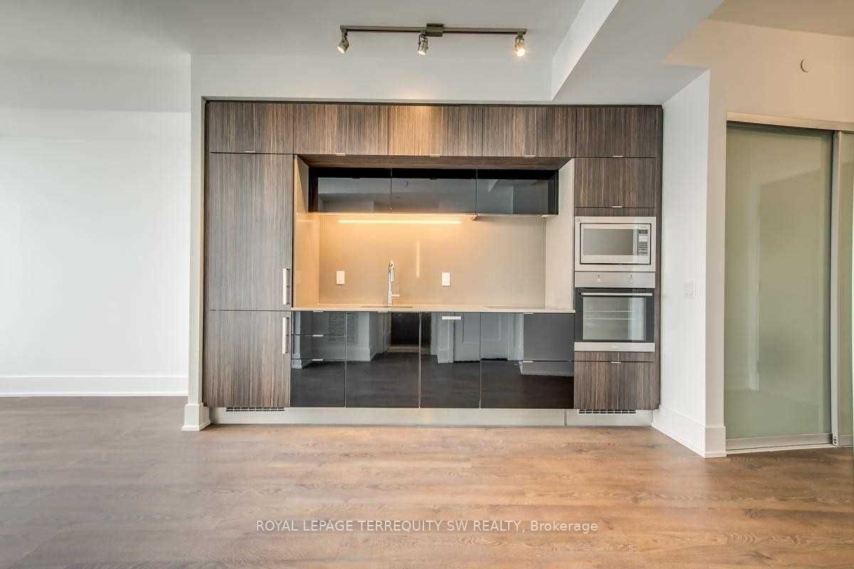 10 York St, unit 5408 for rent