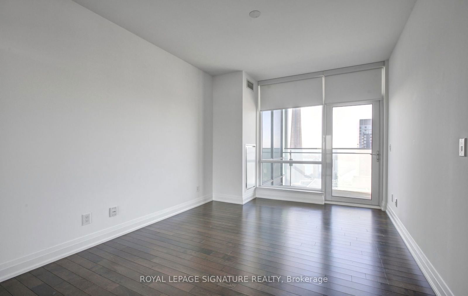 80 John St, unit 4001 for rent