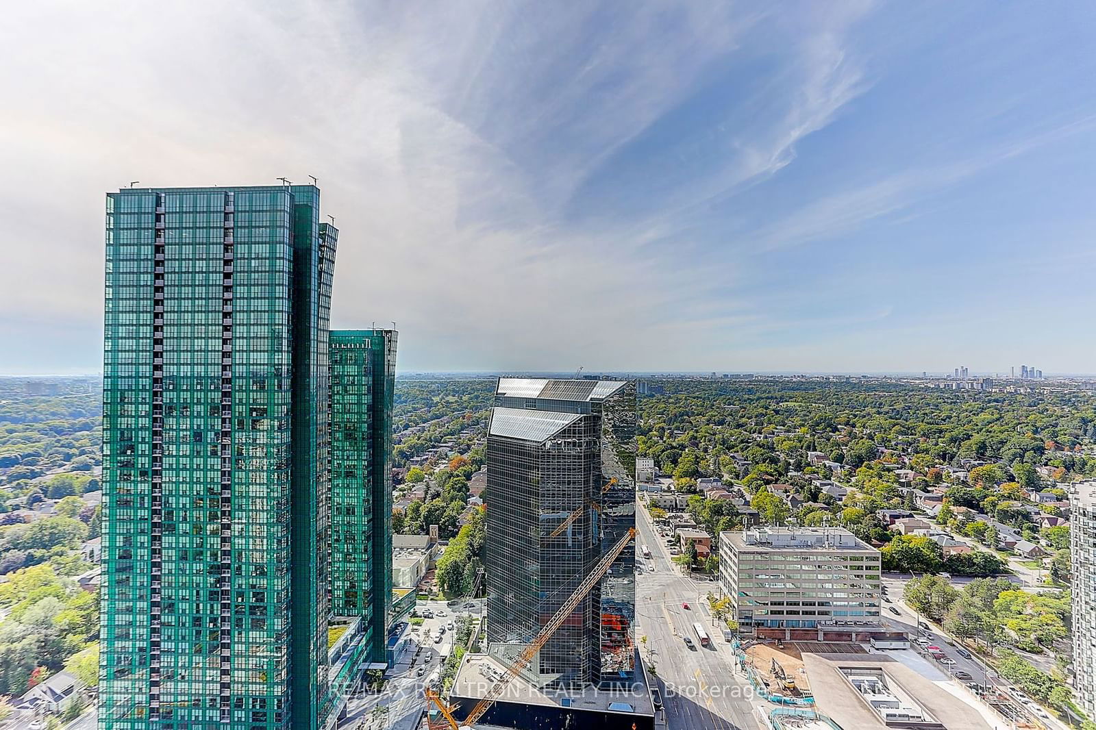 5 Sheppard Ave E, unit 3218 for rent