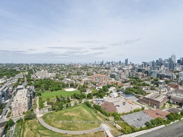 30 Ordnance St, unit 2904 for rent