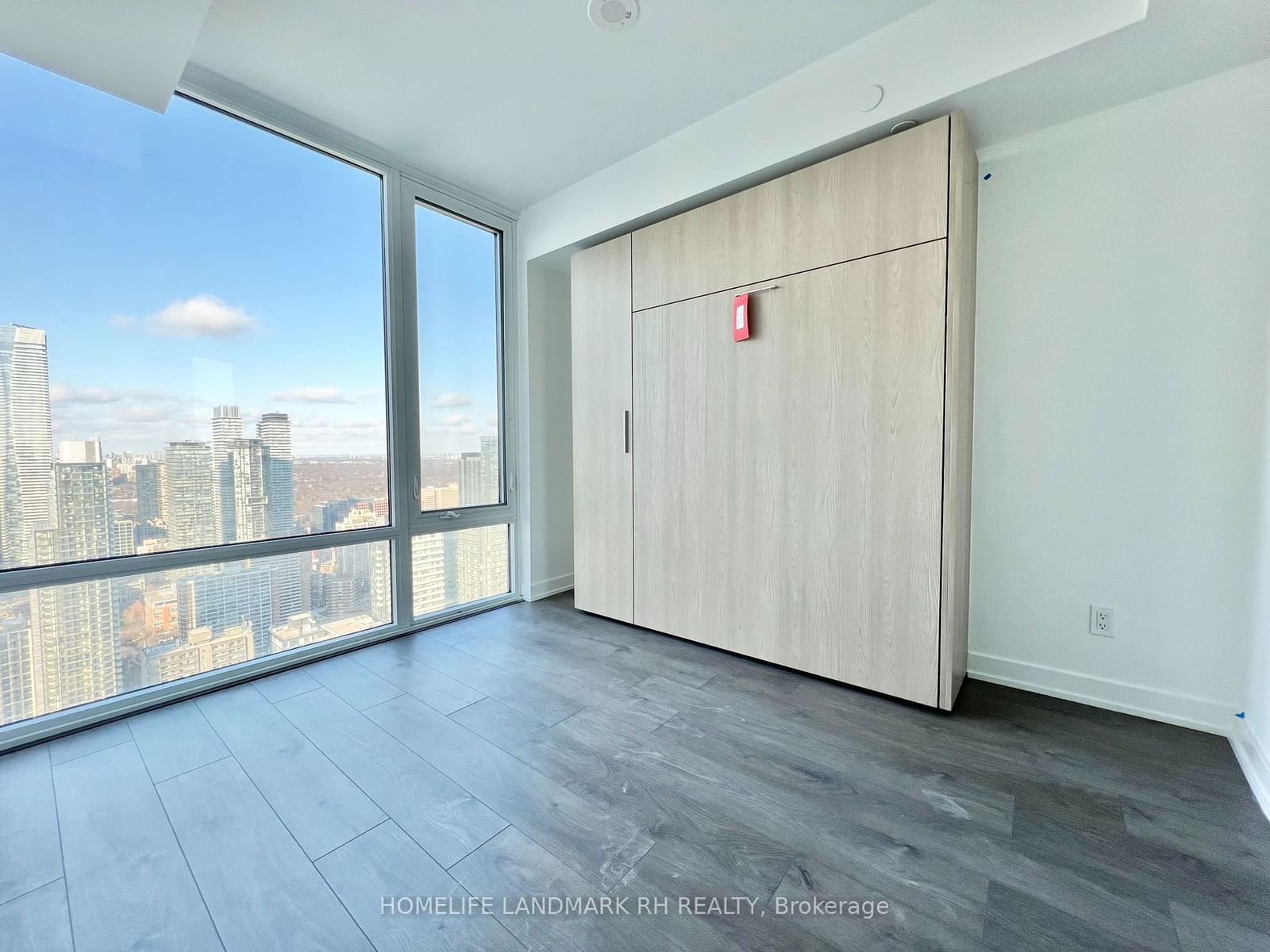 501 Yonge St, unit 4803 for rent