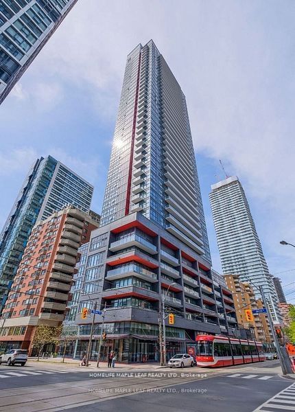 159 Dundas St E, unit 509 for rent