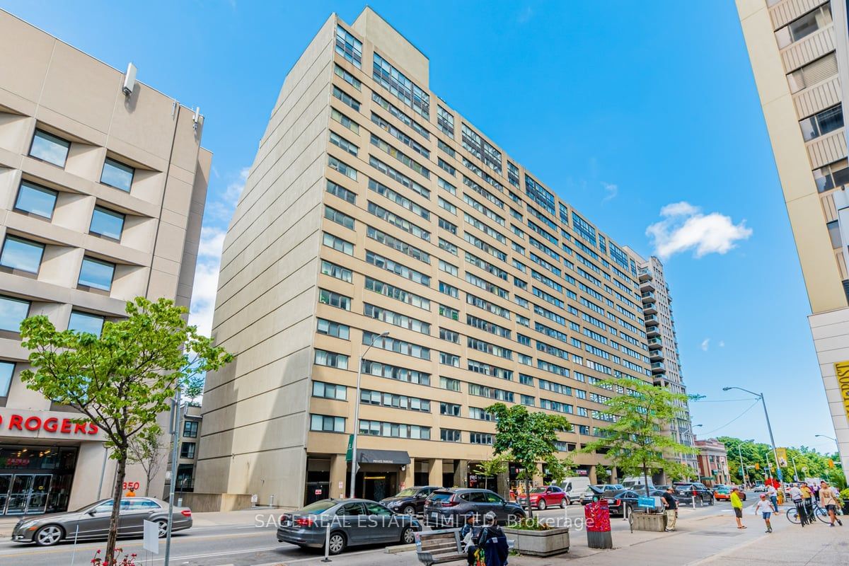 360 Bloor St E, unit 1007 for sale