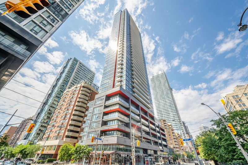 159 DUNDAS St E, unit 505 for rent