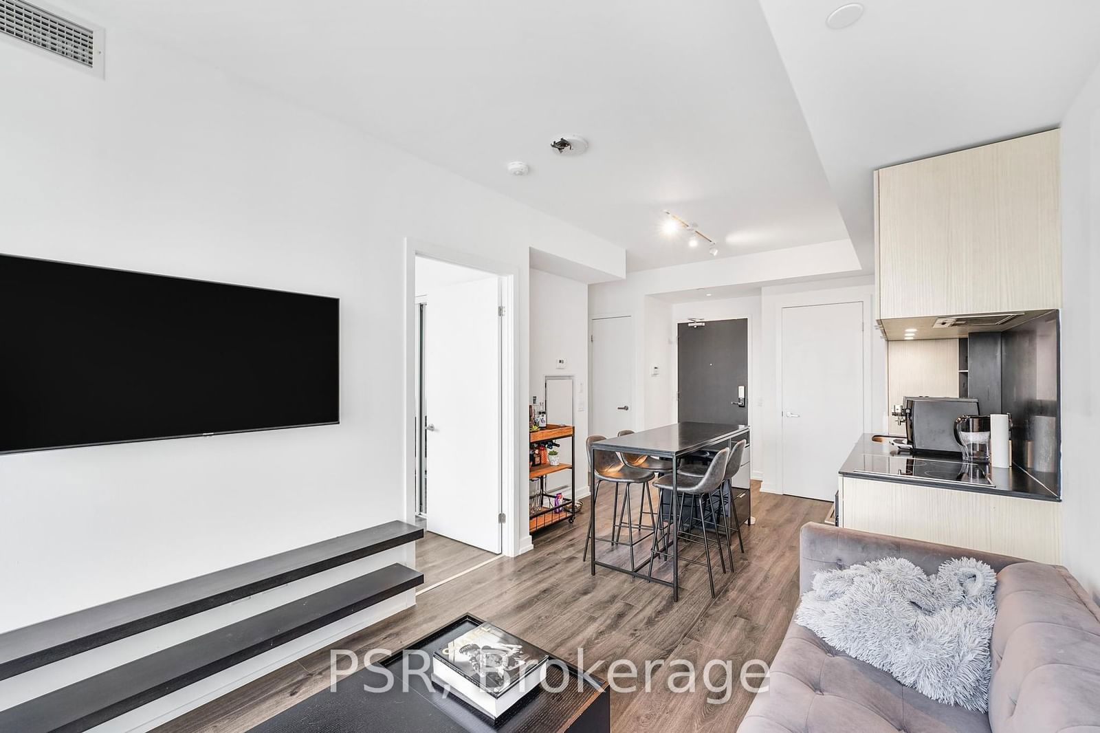 77 Shuter St, unit 2511 for rent