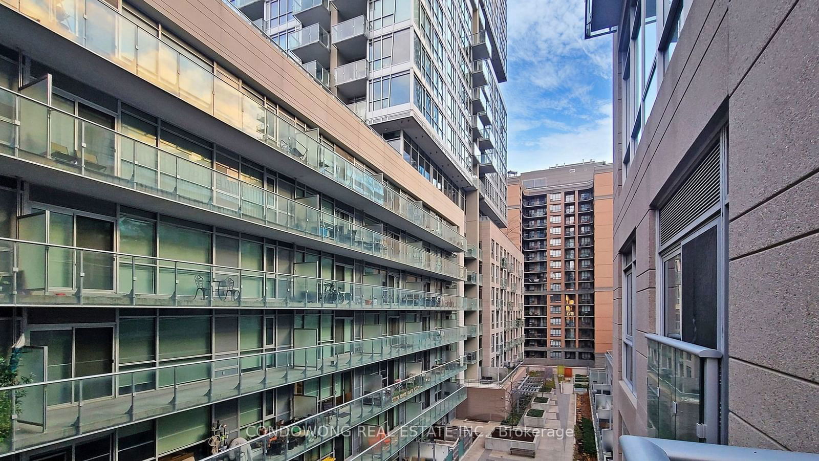 30 Nelson St, unit 502 for sale