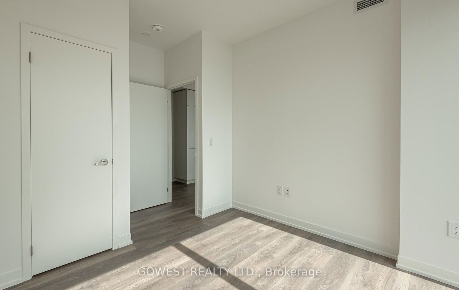 15 Lower Jarvis St, unit 3803 for rent