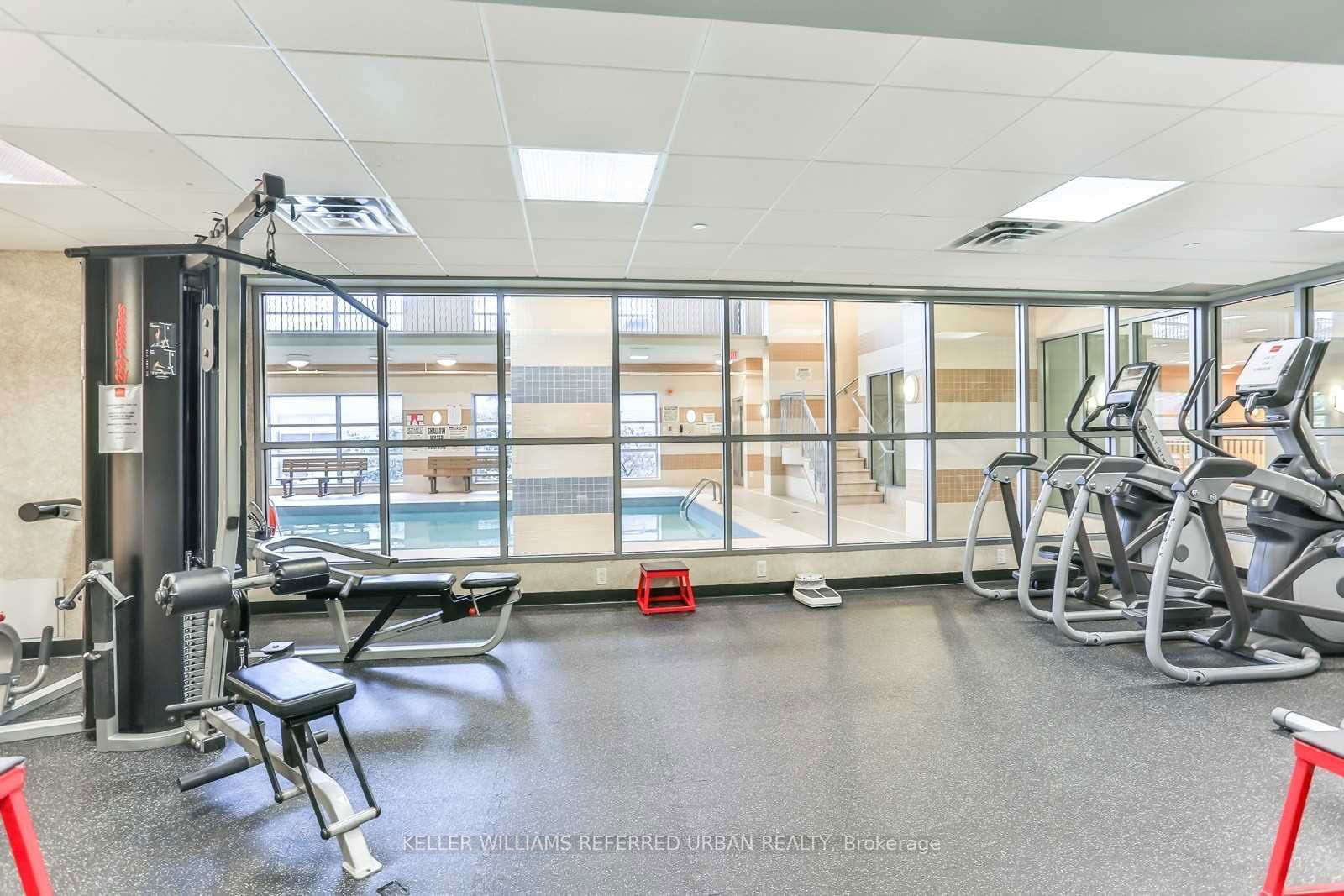 4978 Yonge St, unit 306 for rent