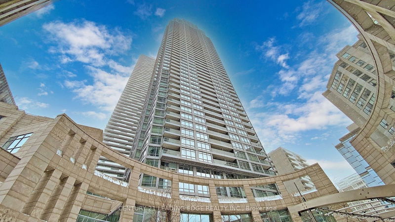 2191 Yonge St, unit 802 for sale