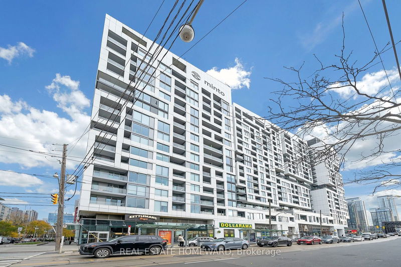 27 Bathurst St, unit 1704W for sale