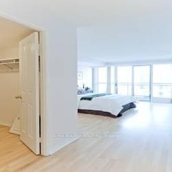 28 Hollywood Ave, unit Ph01 for rent