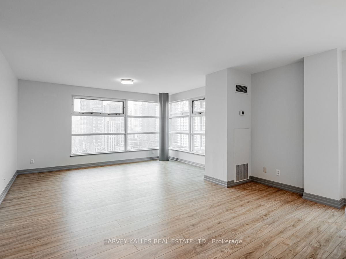 50 Lombard St, unit 2101 for sale