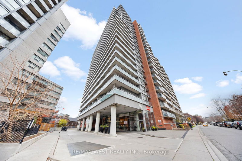 38 Joe Shuster Way, unit 302 for rent