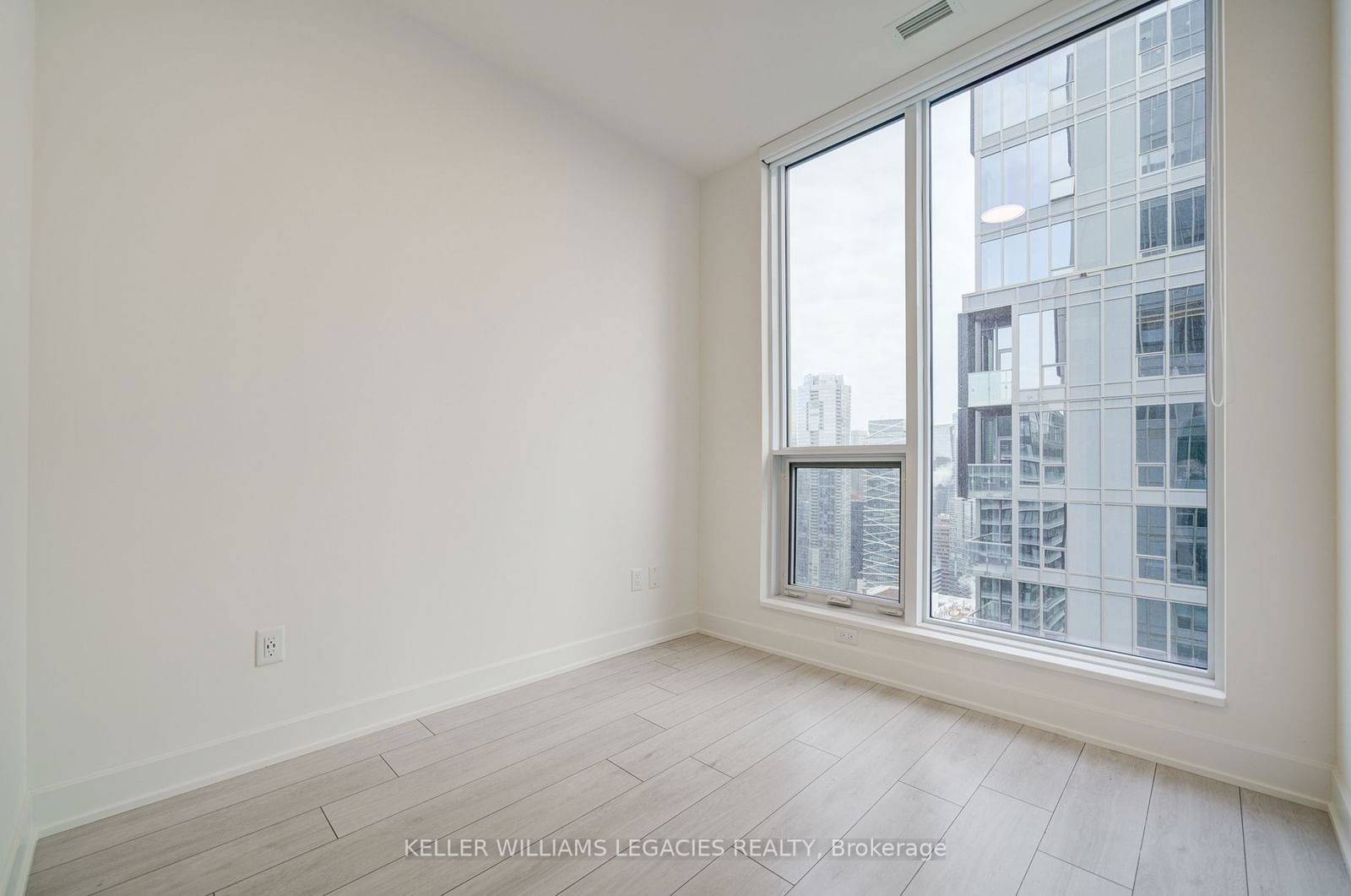 35 Mercer St, unit 4012 for rent