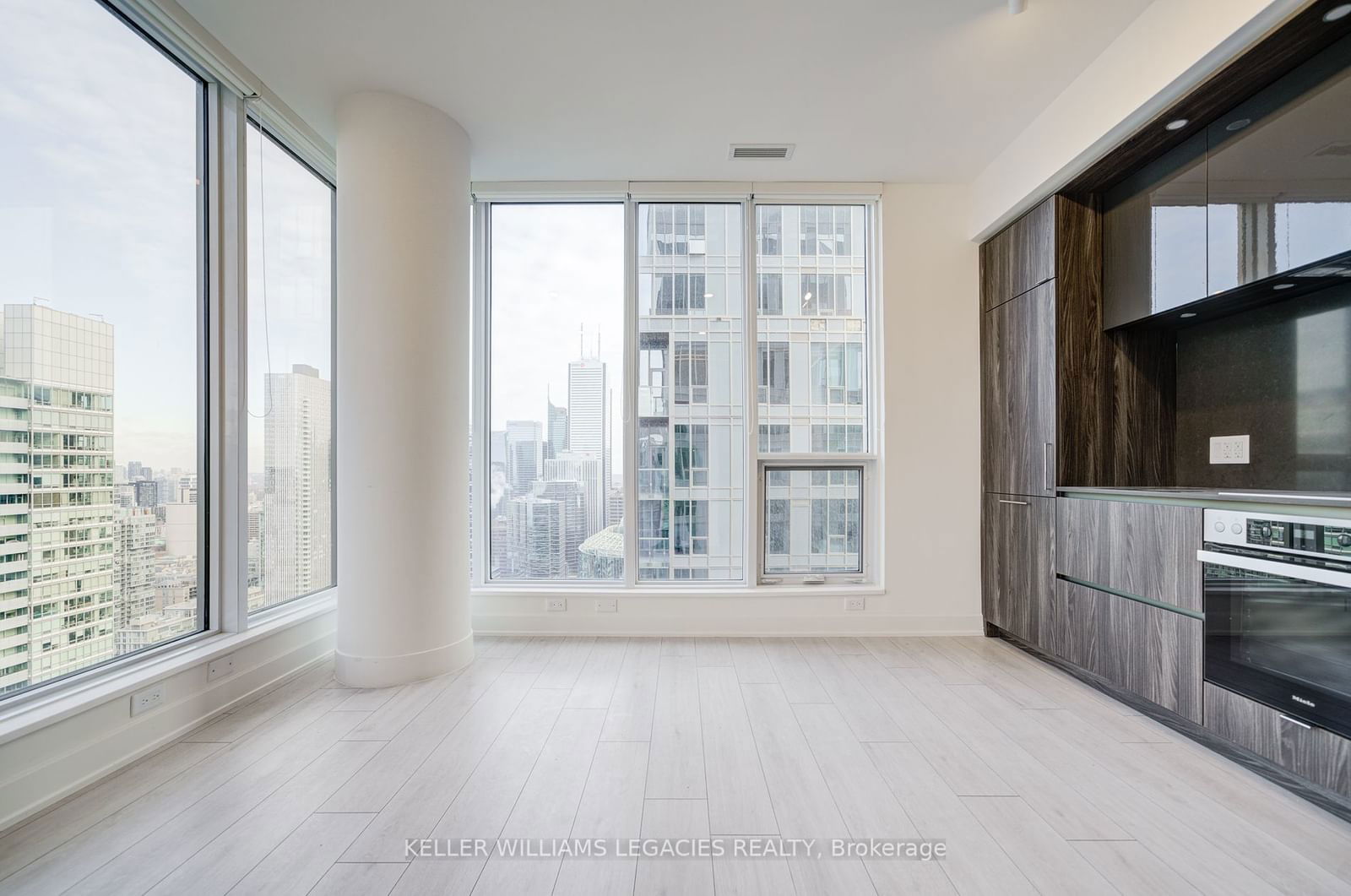 35 Mercer St, unit 4012 for rent