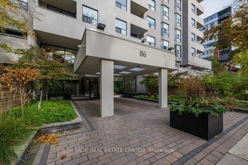 86 Gloucester St, unit 805 for sale