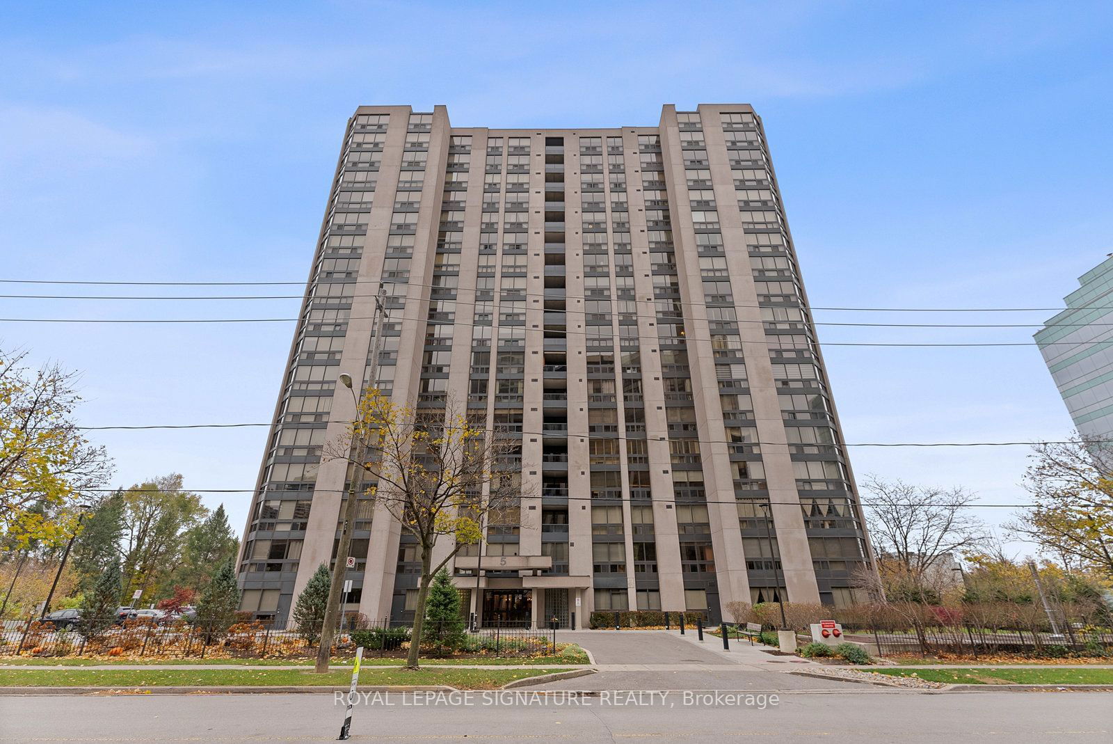 Pavilion Del Sol Condos, North York, Toronto