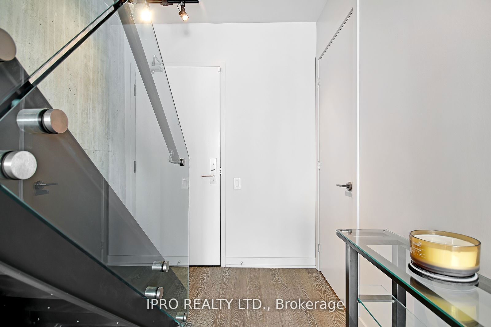 39 Brant St, unit PH12 for rent