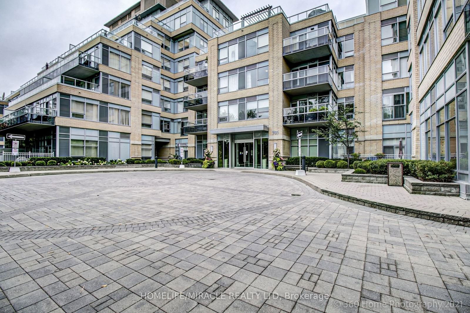 701 Sheppard Ave W, unit 406 for sale