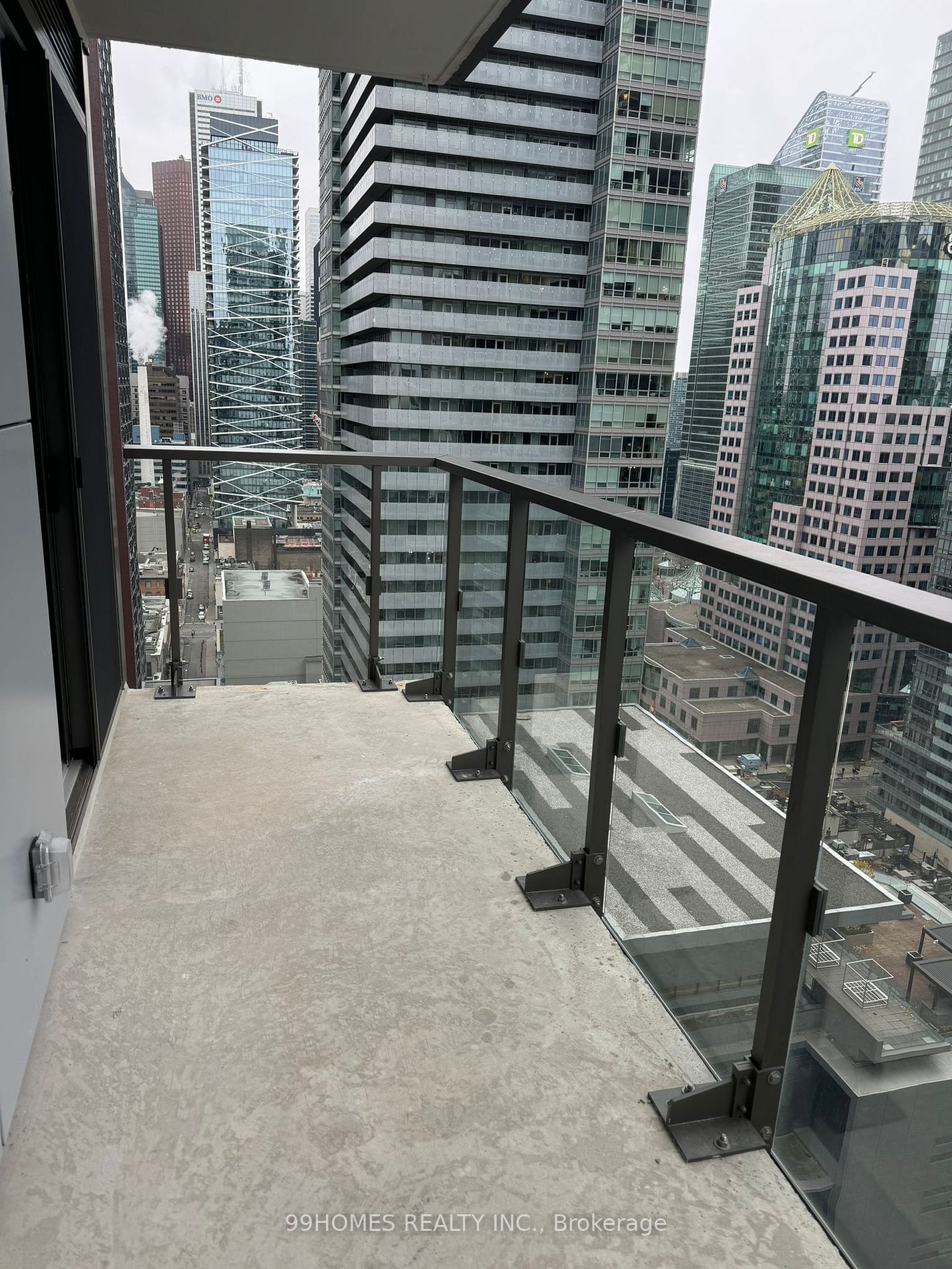 8 Widmer St, unit 2609 for rent