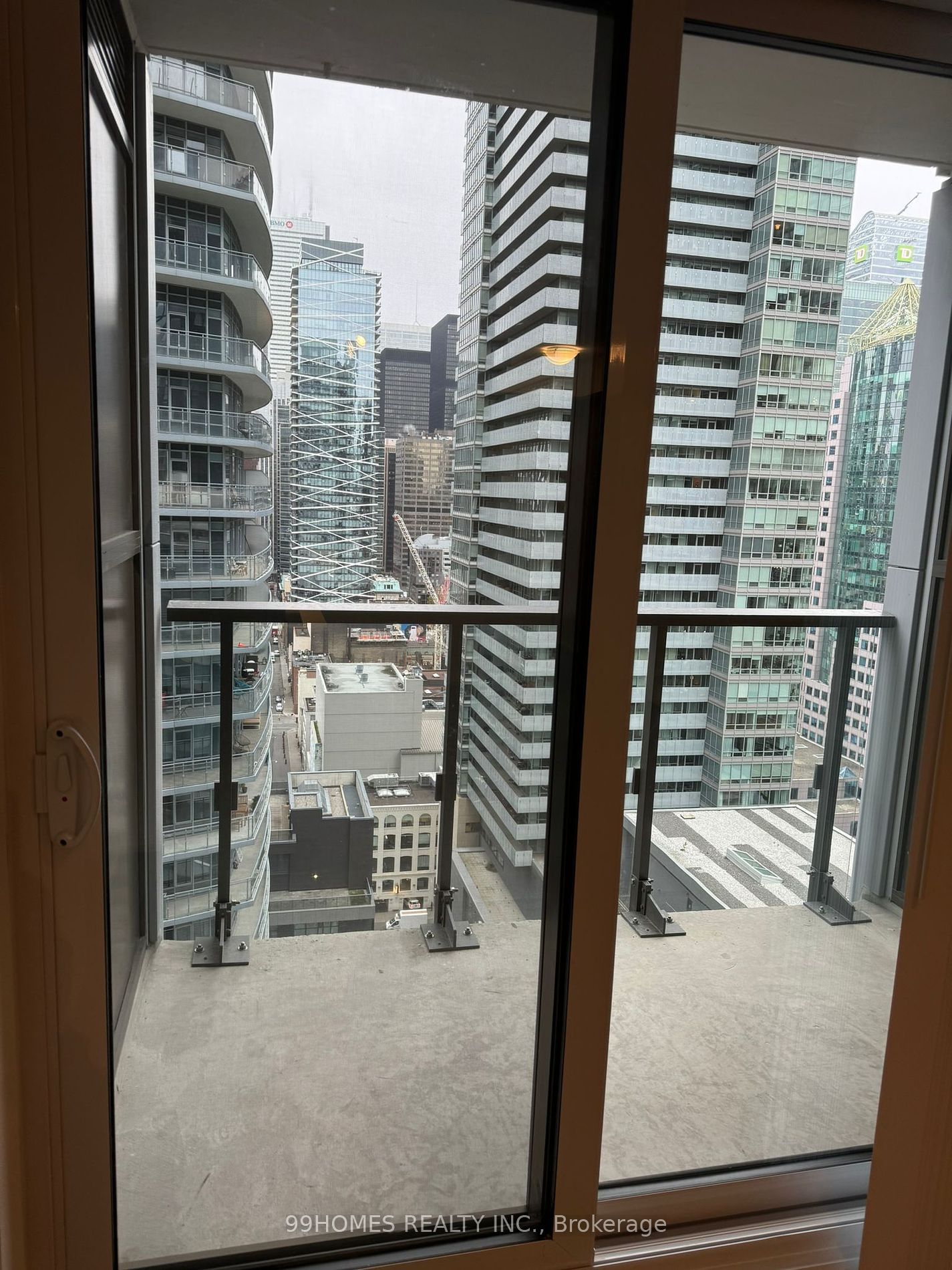 8 Widmer St, unit 2609 for rent