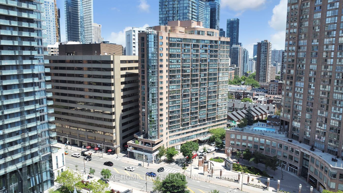 1055 Bay St, unit 308 for sale