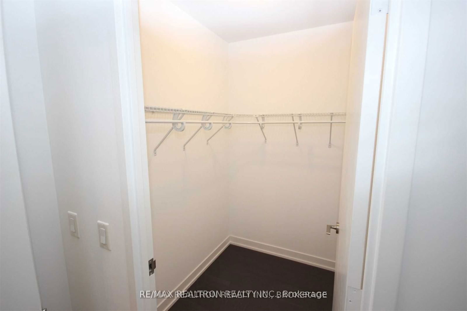 455 Front St E, unit S508 for rent