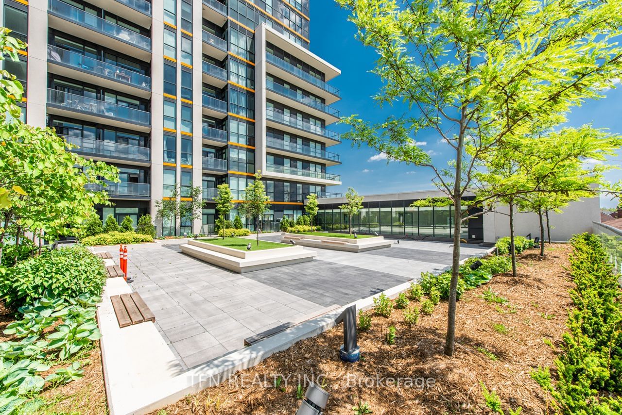 1603 Eglinton Ave W, unit 417 for sale