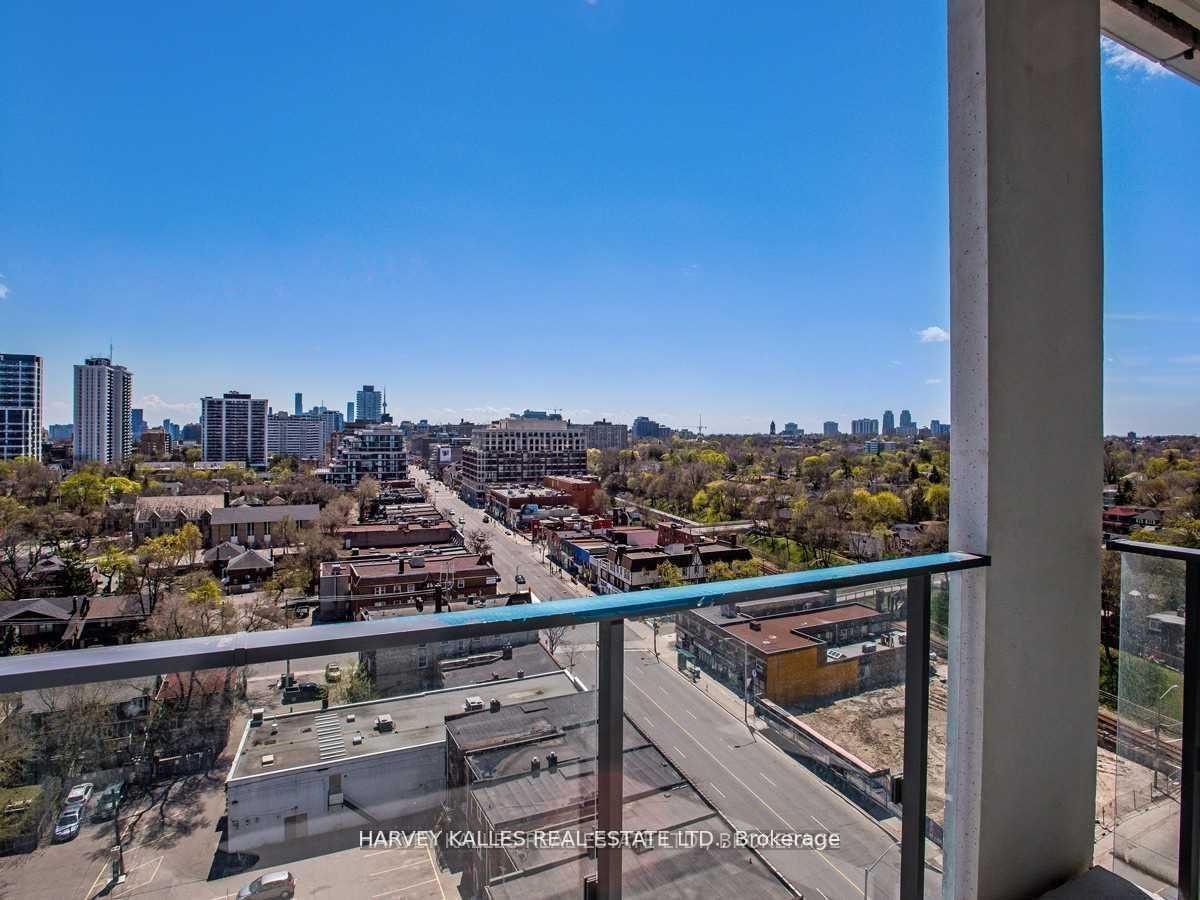 8 Hillsdale Ave E, unit 1524 for rent