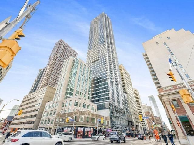 395 Bloor St E, unit 4006 for rent