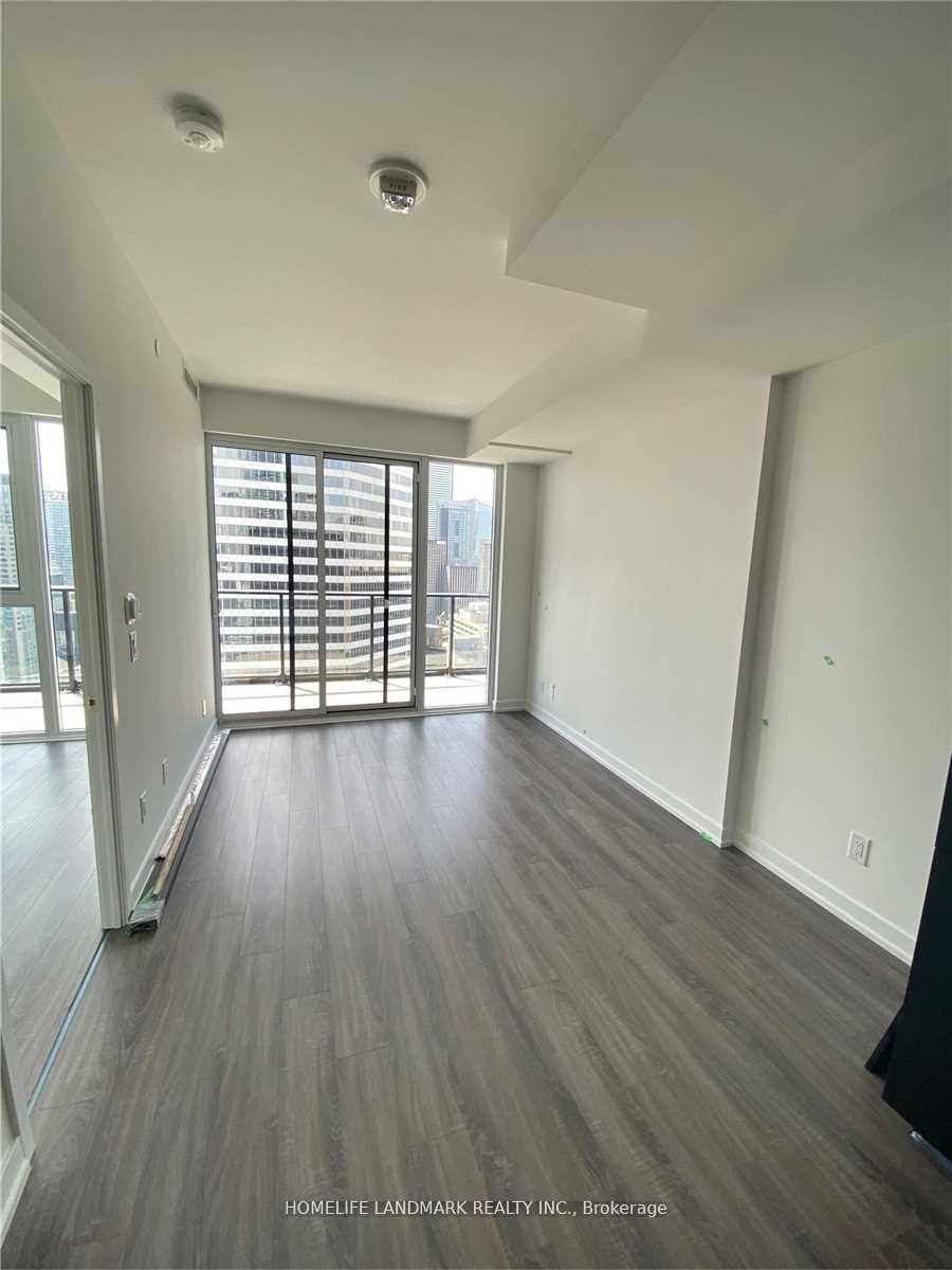 20 Edward St, unit 2805 for rent