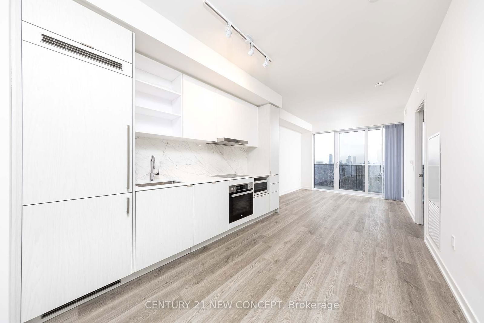 55 cooper St, unit 7702 for sale