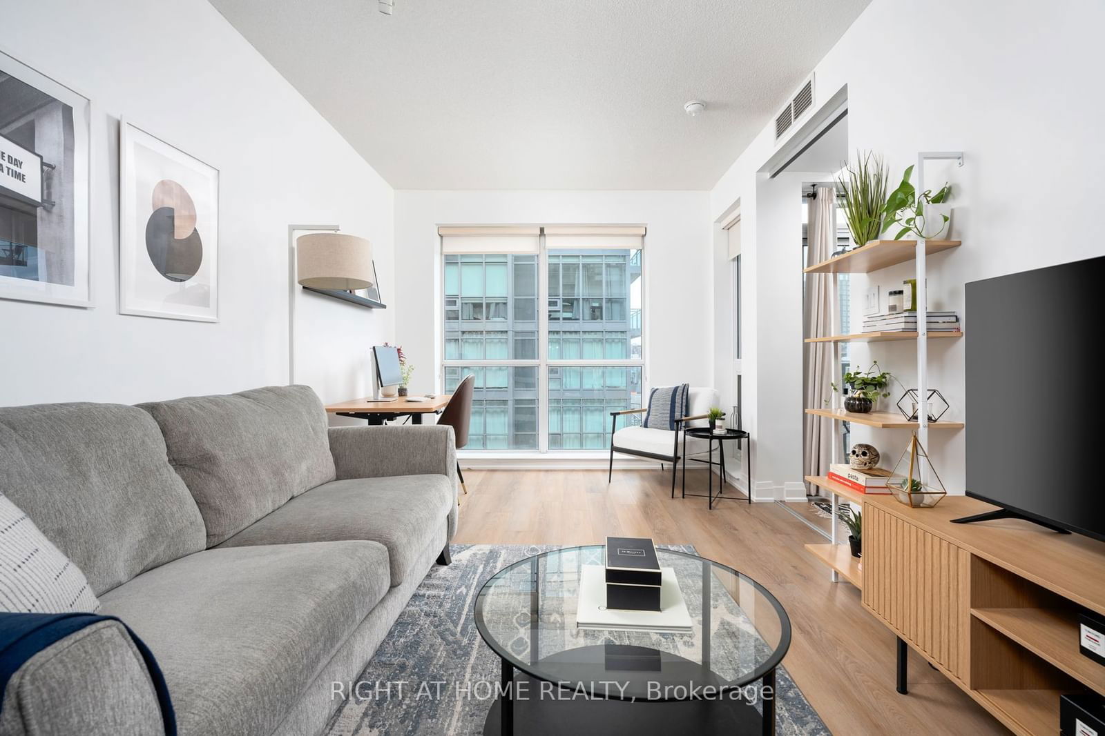 1169 Queen St W, unit 502 for sale