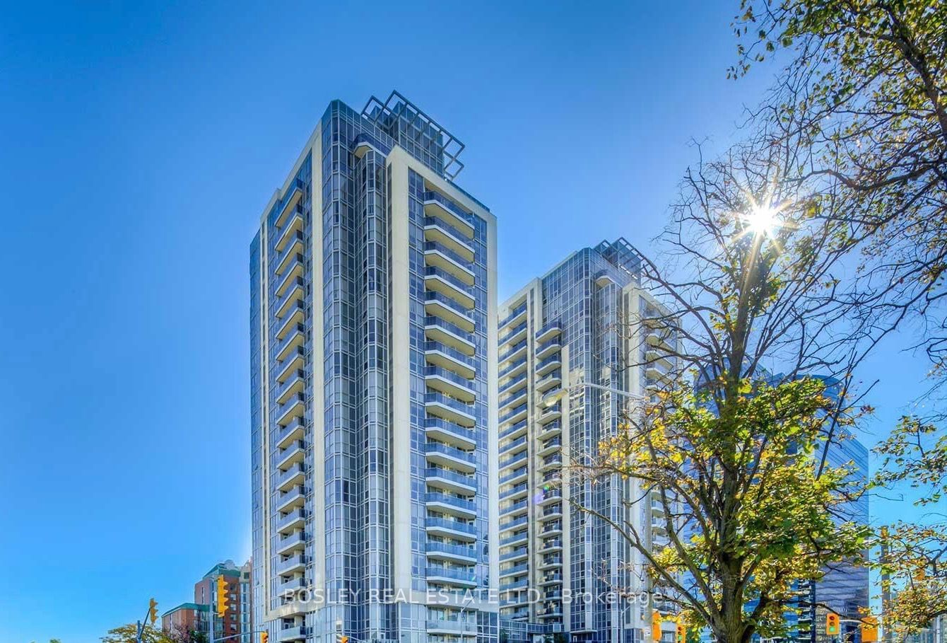 5793 Yonge St, unit 810 for rent