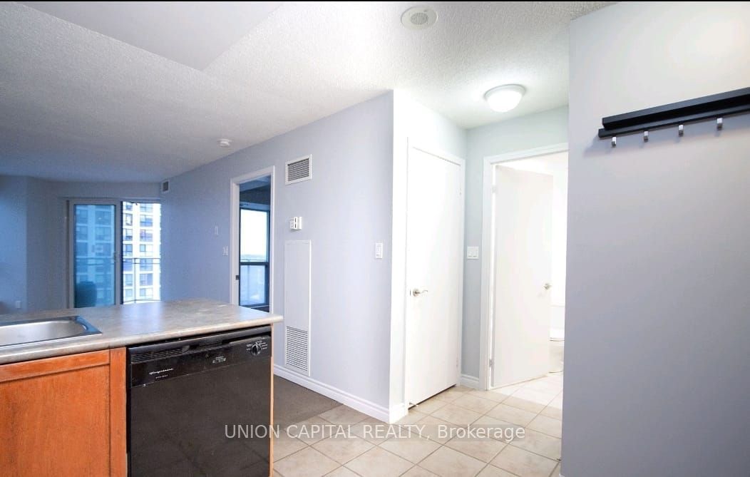 410 Queens Quay, unit 1210 for rent