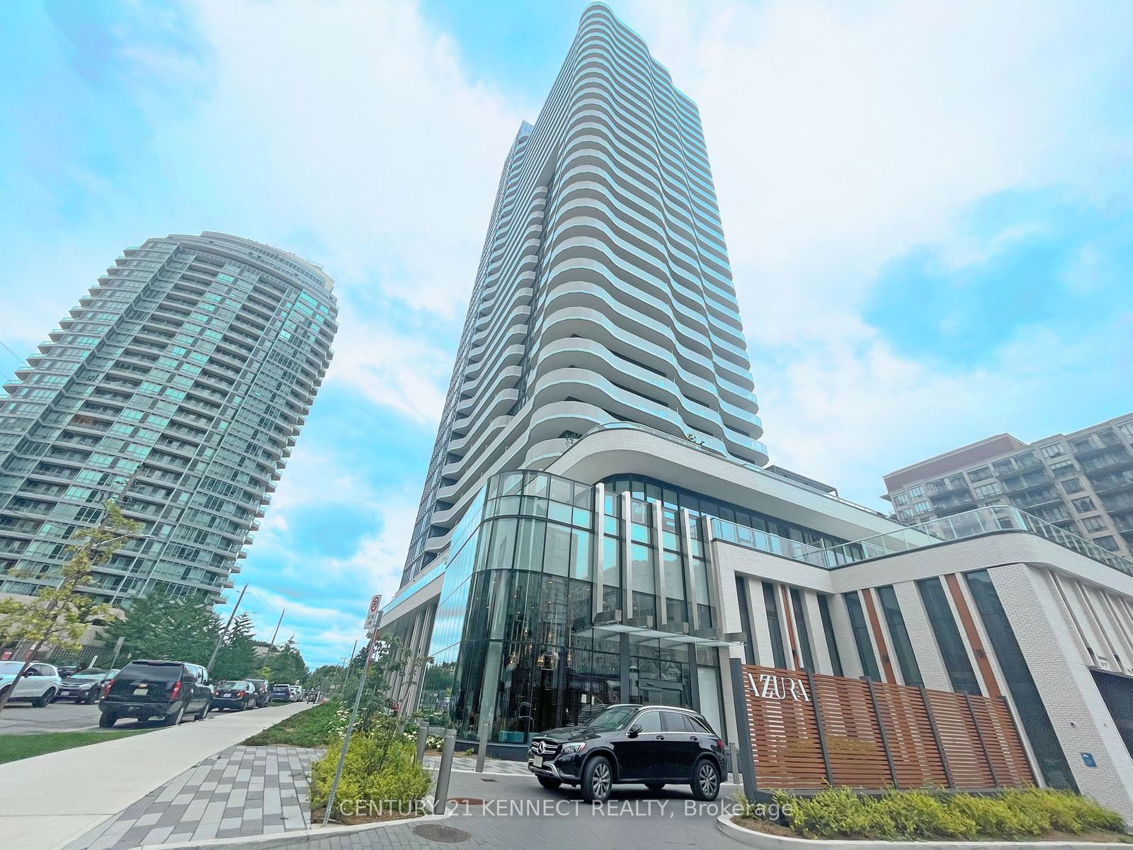 15 Holmes Ave, unit 1907 for rent