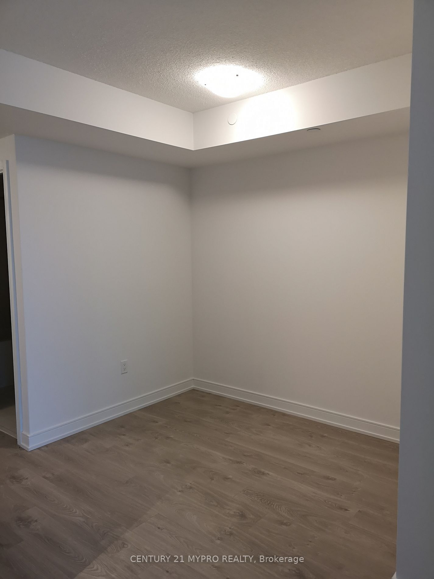 50 Wellesley St E, unit #2507 for rent