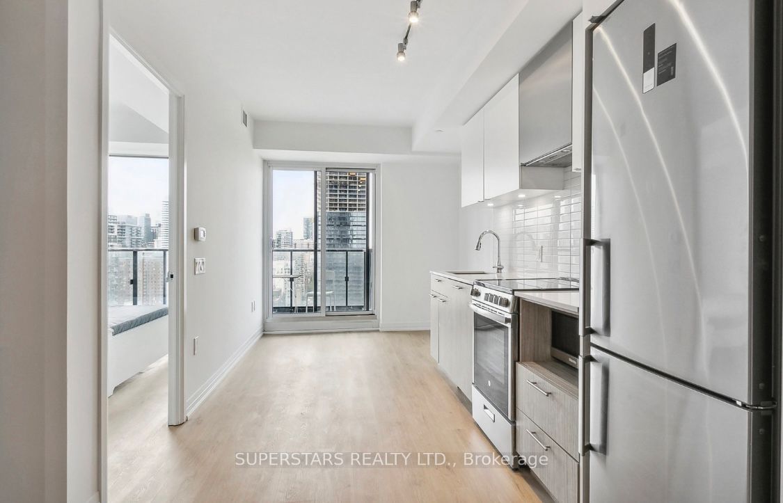 251 Jarvis St, unit 2712 for sale