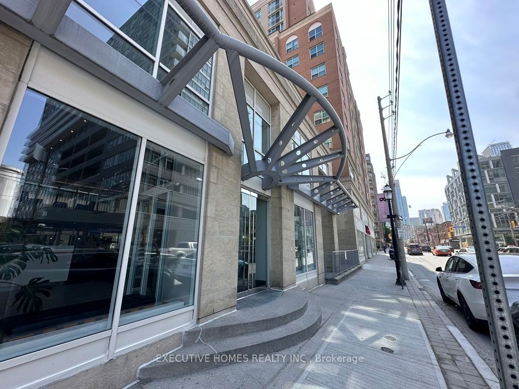 313 Richmond St E, unit 1150 for sale