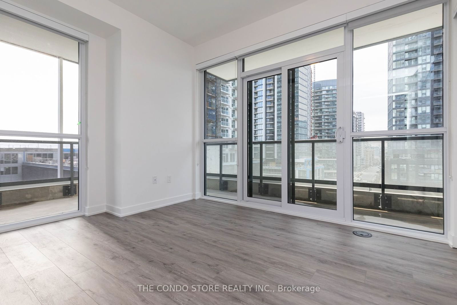 50 Ordnance St, unit 602 for sale