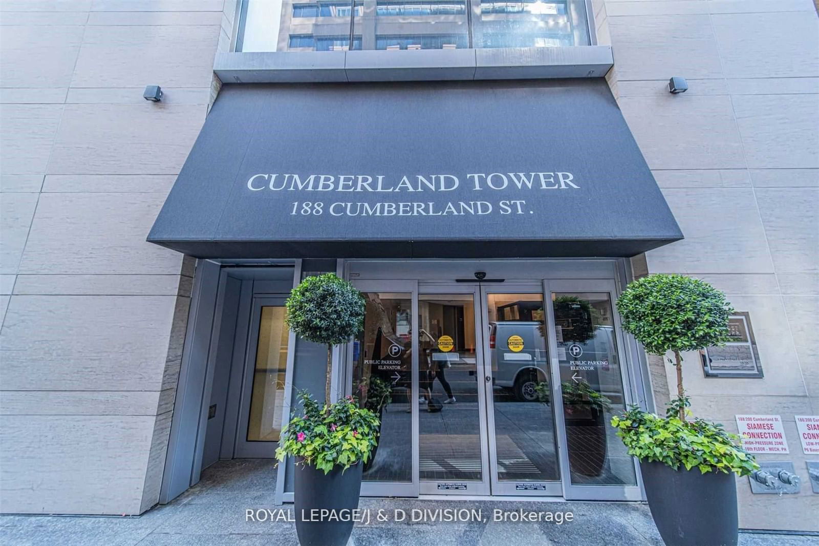 188 Cumberland St, unit 903 for rent