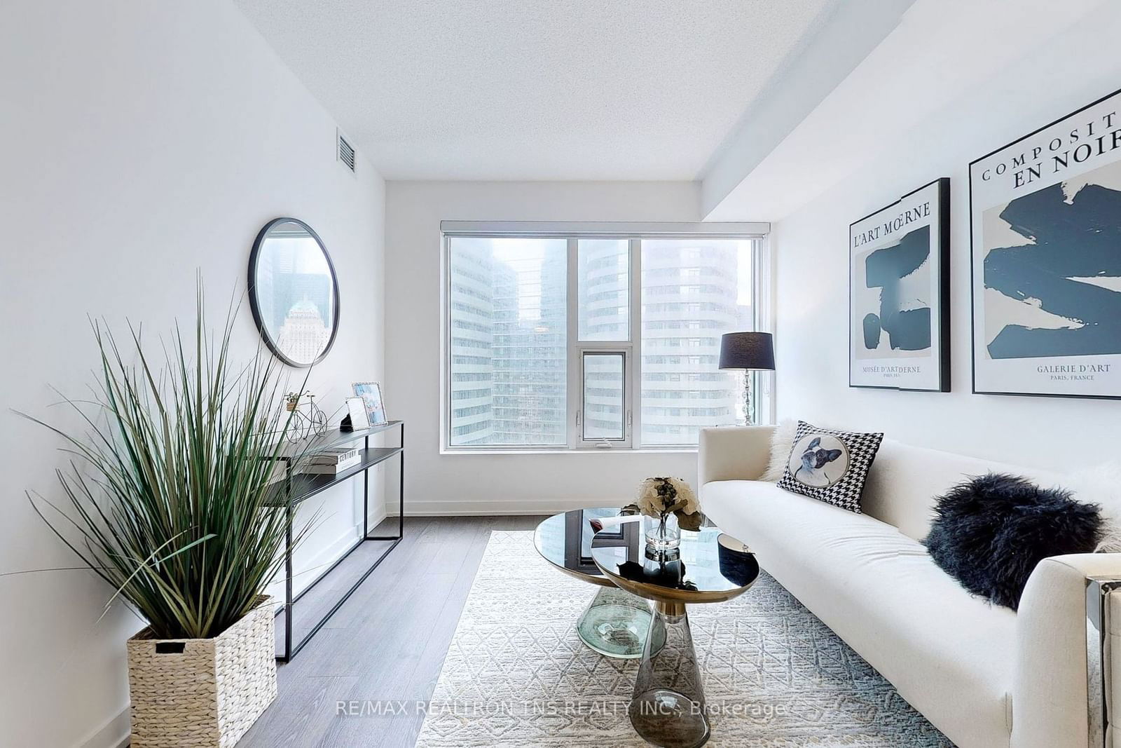 10 York St, unit 1502 for sale