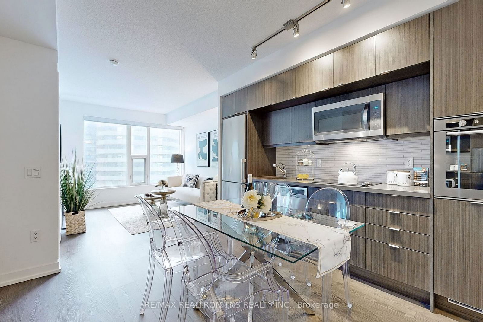 10 York St, unit 1502 for sale