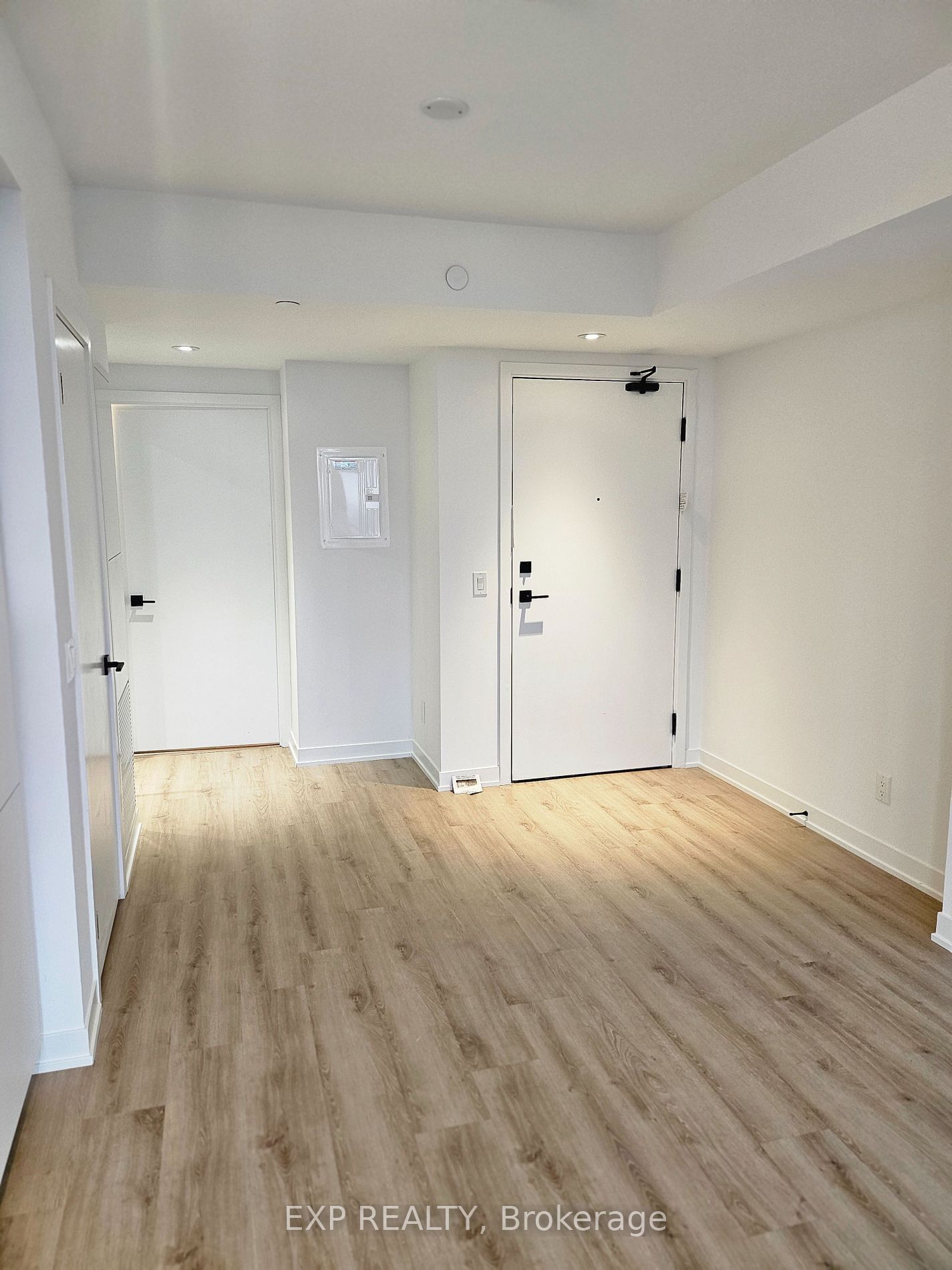 319 Jarvis St, unit 5003 for rent