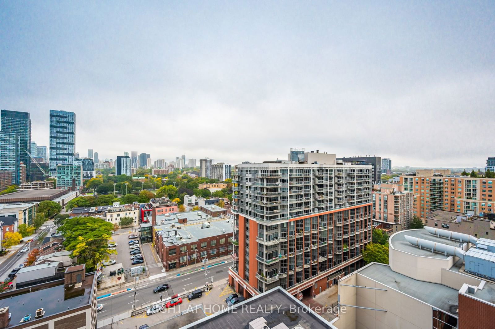 105 George St, unit 1415 for rent