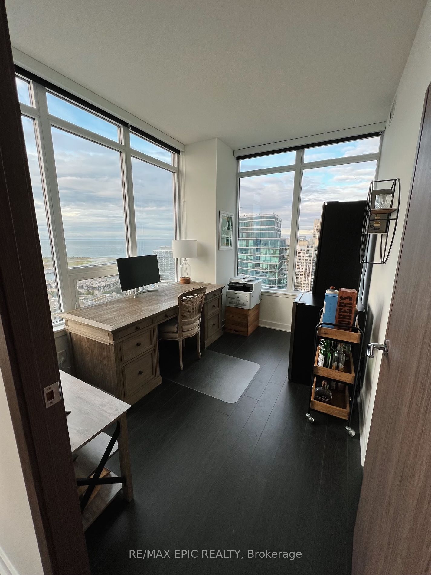 17 Bathurst St, unit 3602 for rent